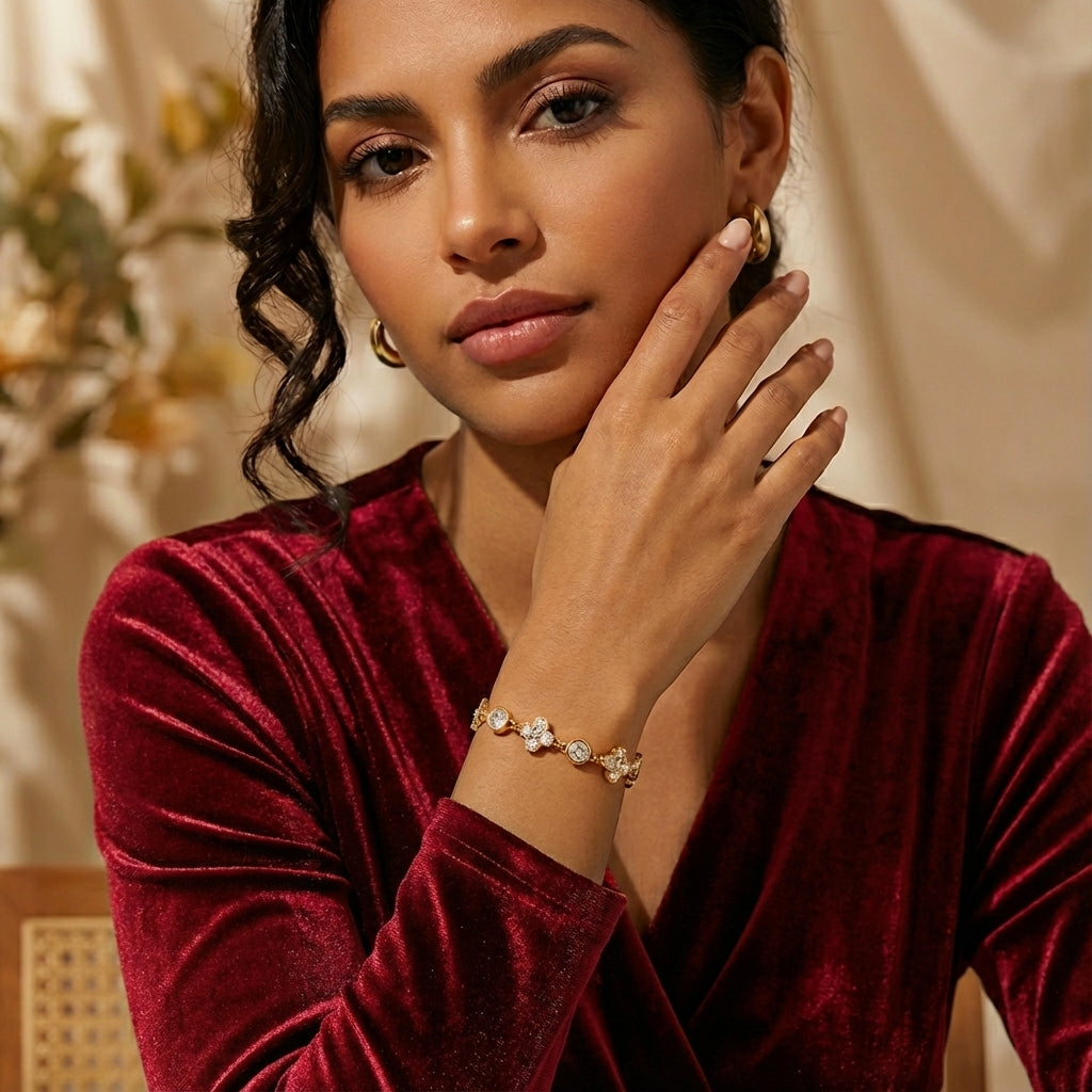 COATED REAL GOLD PLATED 18K GOLD FLOWER 304 STAINLESS STEEL ELEGANT CLASSIC STYLE WATERPROOF NON TARNISH 304 STAINLESS STEEL BRACELETS J-86629B