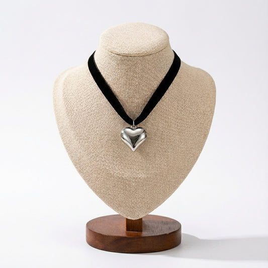 SILVER REAL GOLD PLATED 18K GOLD HEART SHAPE STAINLESS STEEL CLASSIC STYLE NECKLACE