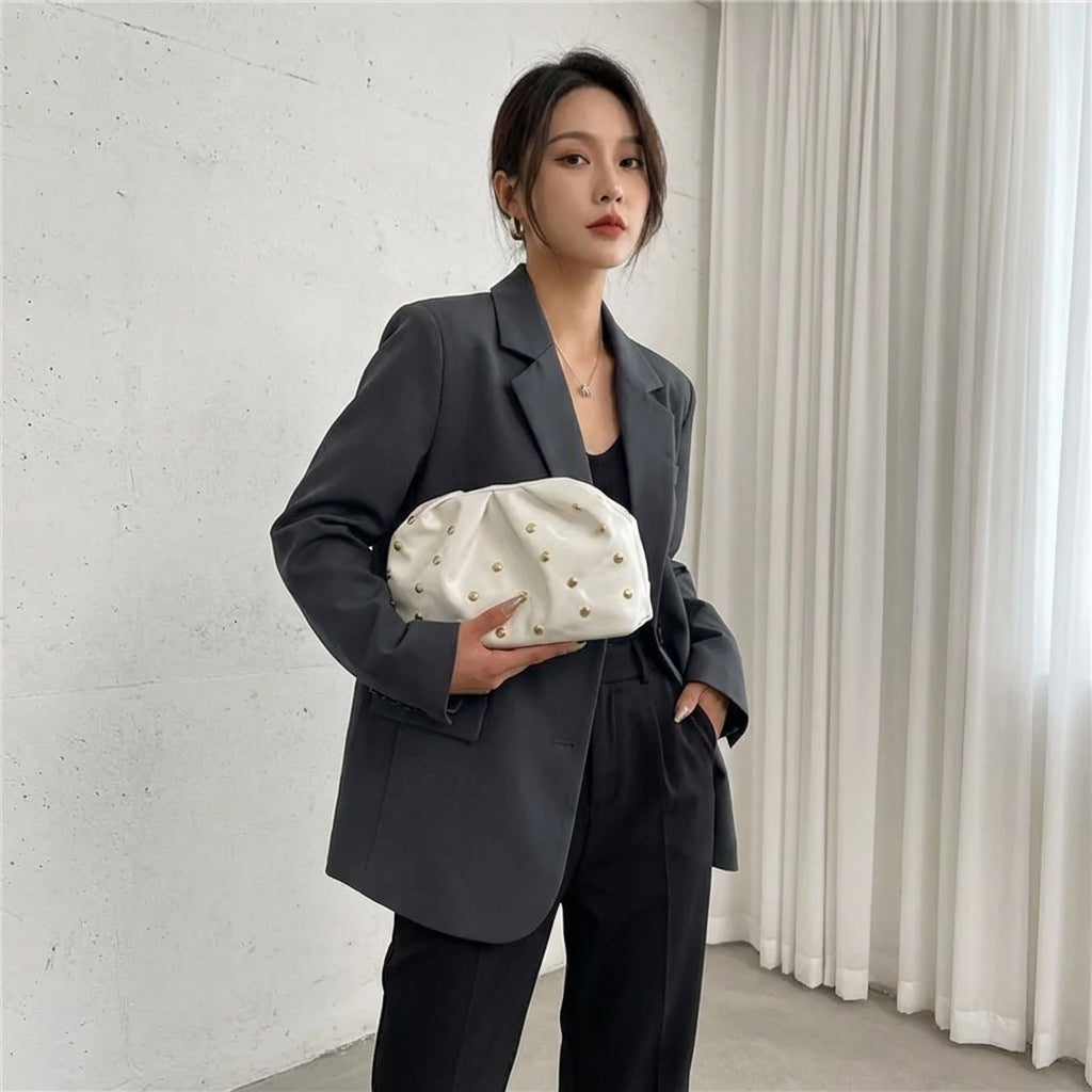 WHITE PU LEATHER TRENDY WOMEN'S CROSSBODY BAG RIVET DUMPLING SHAPE SHOULDER BAG&nbsp;