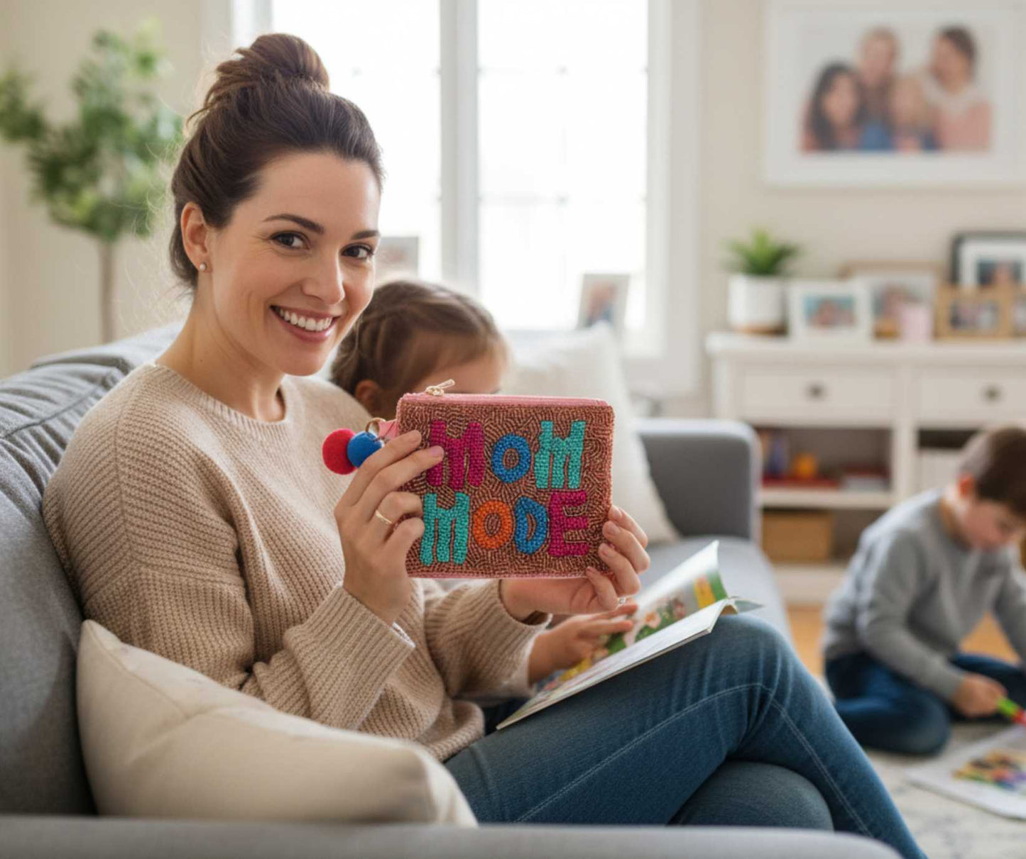 MOM MODE KEYCHAIN COIN PURSE N-53